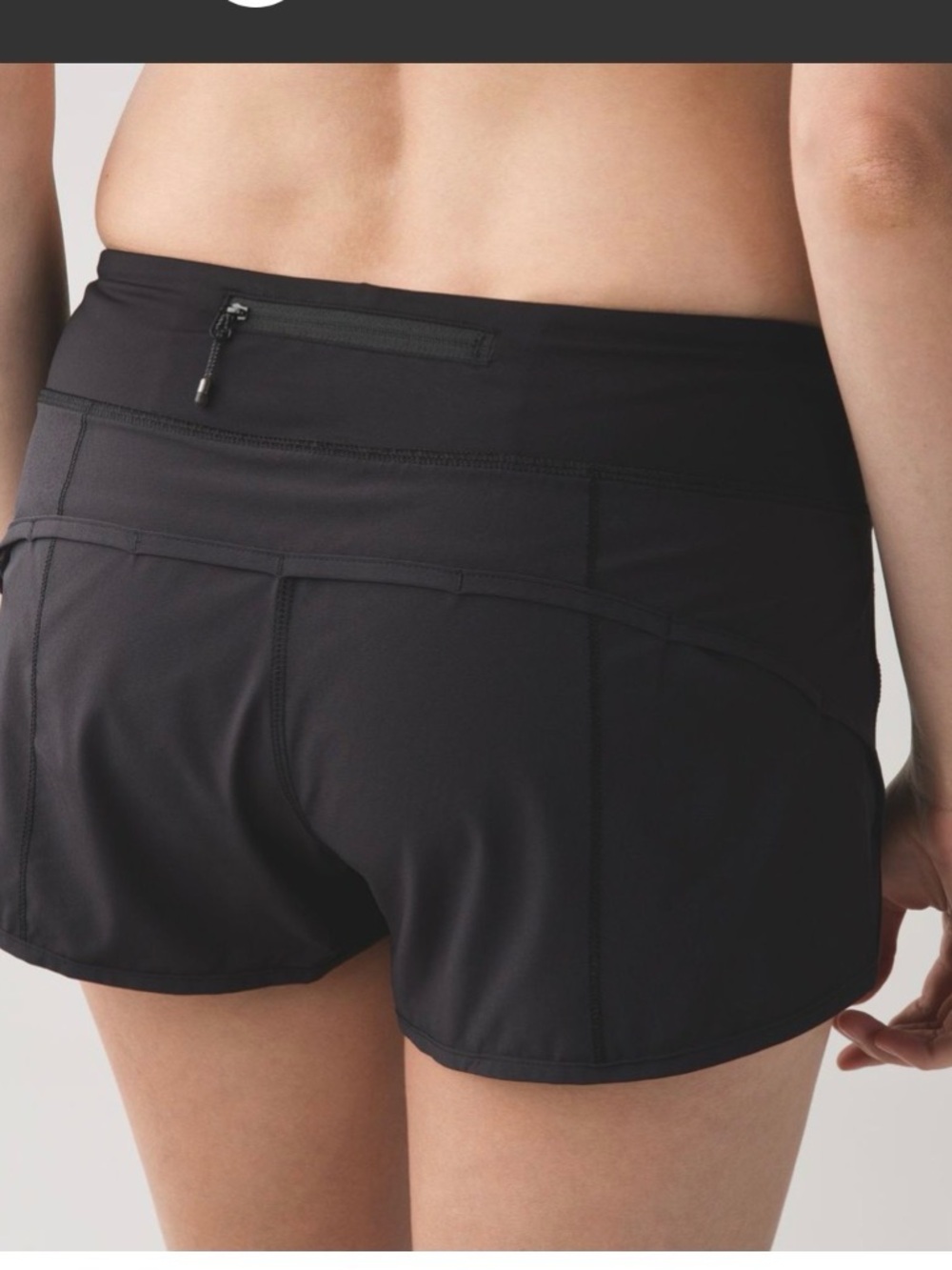 Lululemon Speed Up size 4 Inseam 2.5”